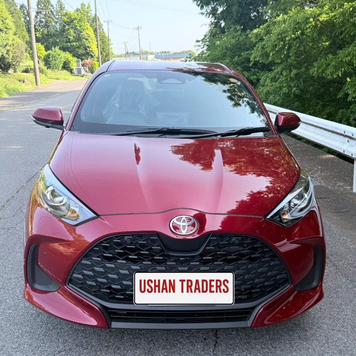 Front view of the supplied Toyota Yaris with Ushan Traders number plate visible